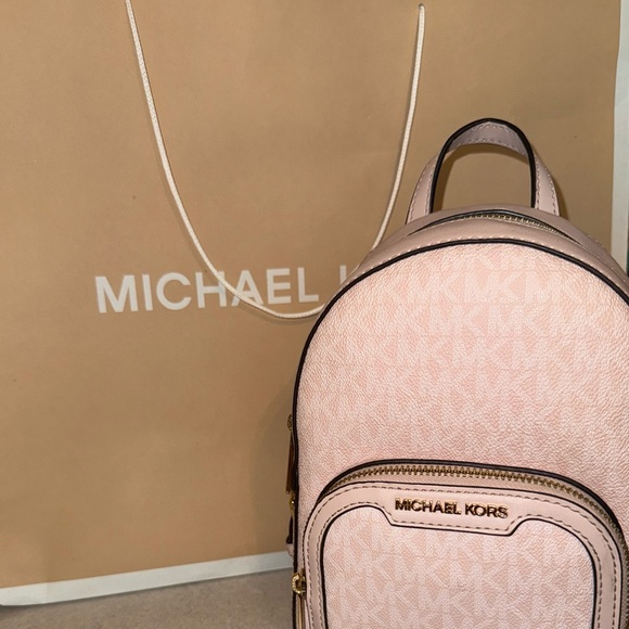 Michael Kors Jaycee Blush Pink Backpack - Picture 2 of 7